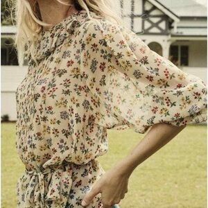 DOEN Cadence Top in Bouquet Floral Silk - S